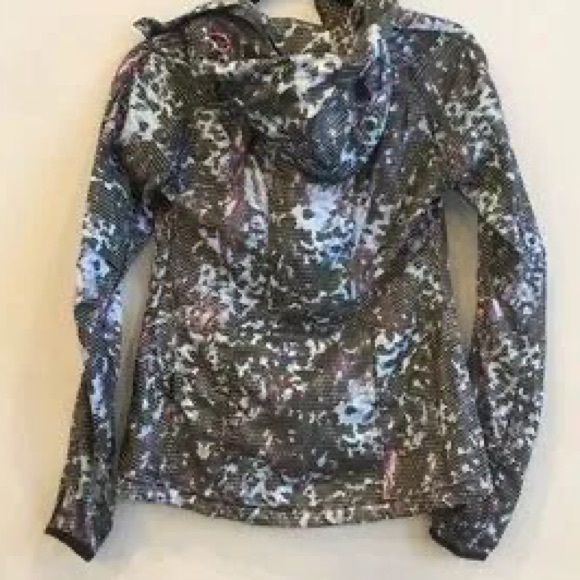Lululemon athletic running performance lightweight size 10 Back Pack It Jacket - Picture 11 of 11